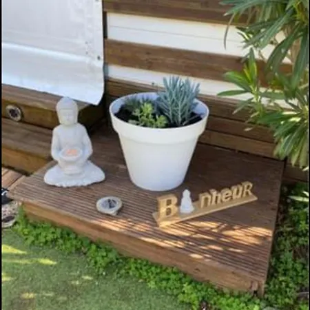 L Eden Hyères